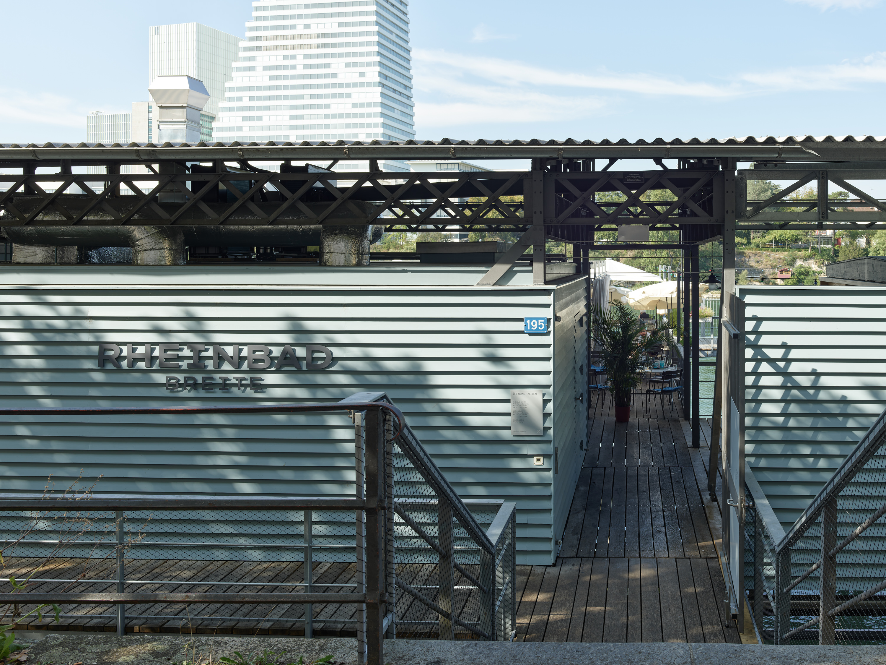 Ahp0095 AIQ4 019584 J3